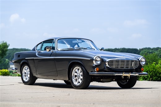 B20B-Powered 1971 Volvo 1800E 4-Speed