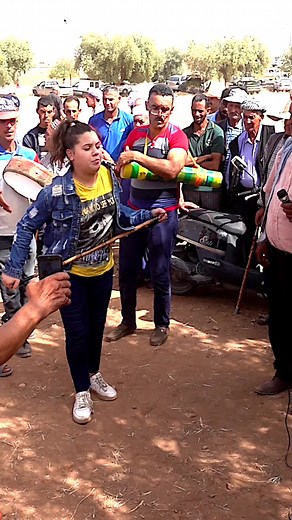 Danse Alaoui Reggada Sidi Lahcen رقص العلاوي #chantsetdansesdalgérie #bachirrr #algeria #alaoui #reggada #العلاوي #الجزائر #موسيقى#musique #Tenira #sidilahcen #Lamis