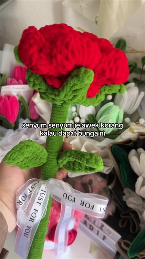 Giant Crochet Flower Bouquet: A Perfect Gift