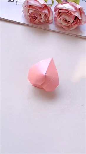 14K views · 127 reactions | Origami love heart #origamiheart #papercraft #diyheart #creativecraft #handmadeart #paperlove #funwithorigami #craftideas #romanticcraft #paperart | paper craft ideas | Facebook