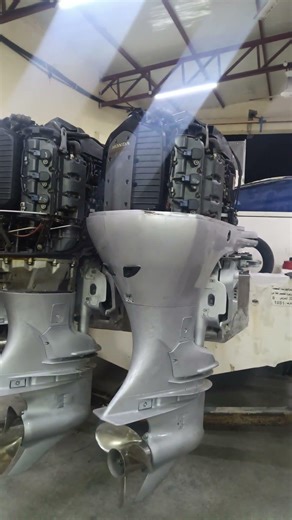 Honda 250 hp #4stroke #outbord#reper& service #marine #boatengine #mechanic #muscat#oman