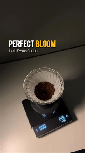 Chemicoffea - Daily Coffee Recipe on Instagram: "Perfect Bloom - Hario Switch Recipe Ingredients: 📌Coffee dose: 14 grams 📌Total water: 220 mL at 92°C 📌Grind size: Medium (750 - 850 Microns) / Setting 5.0 on Timemore Chestnut S3 / 25 - 28 Clicks on Comandante C40 📌Dripper & Paper : Hario Switch 02 Glass & Cafec Abaca Paper Filter 01 Steps: 1. Close the switch valve and begin pouring 50 mL of water in circular motion at 92°C. (Immersion) 2. Immediately swirl the dri