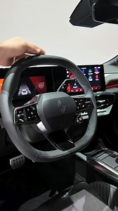 A look inside the new Renault Clio interior