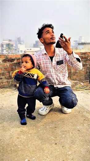 Bacche Per Baj Ne Attack Kar Diya 😭 #pigeons #reels #kabootarba #shorts #youtubeshorts #baj #vlog