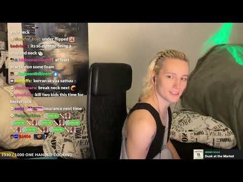 「Velcuz Vod 28/12/2025」 THERES A BONE STCKING OUT 🦴☠️ VIEWER CALLS 🫂 CHRISTMAS GIFT HAUL 🎁