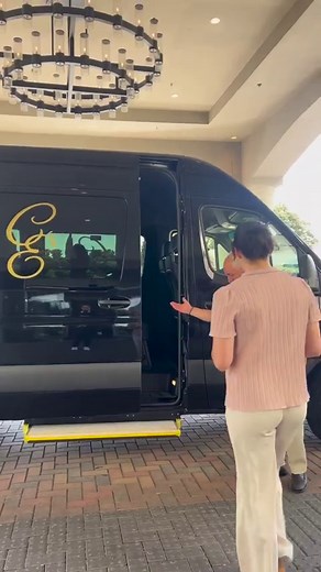22K views · 82 reactions | Leave the worries at your car, Chateau Elan has you covered from point A to B. Upon arrival, visit our concierge desk to shuttle in style across property during your stay. Our newest luxury amenity can take you to the Chateau Elan Golf Club, Inn, Winery, Spa, & Racquet Club✨ . #chateauelan #braselton #winery #resort #luxury #beepbeep | Chateau Elan Winery & Resort | Facebook
