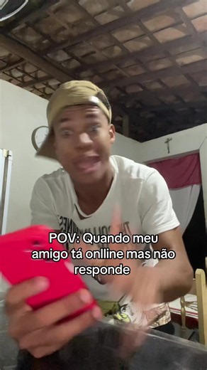 POV: Quando meu amigo tá online mas não responde