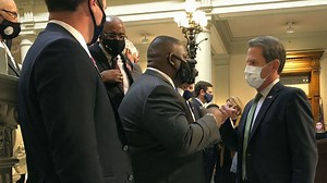Kemp hails passage of legislation to repeal citizen’s arrest law in Georgia