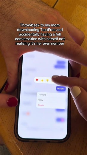 iPhone: 1, mom: 0, TextFree: 💯 #freephonenumberapp #funny #textfreeapp #freetexting #freecalling