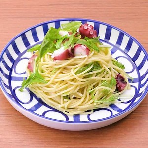 レモンが香る♪ 水菜とたこの冷製パスタのレシピ動画・作り方 | デリッシュキッチン