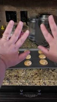 How much can I read while I bake cookies?? #reading #books #booktok #bookish 📚