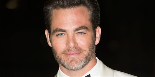 Chris Pine Likes Fancy Fragrances and Overalls, Dislikes His Toothbrush