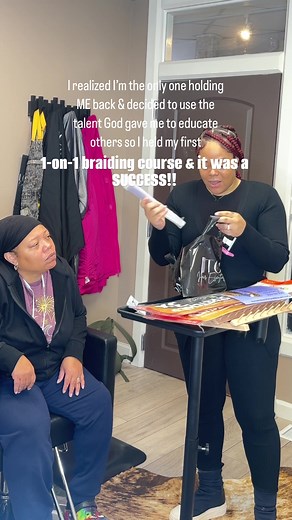 My very first time teaching & It was so amazing.. I think I figured out my purpose.. 🙏🏽🥰 My student left my class knowing how to feed in extension hair creating a knotless braid and a cornrow!! 👏🏽#1on1braidingclass #fyp #hairschool #phillybraidingclass #1on1naturalhairclass #braidingclassesinphilly