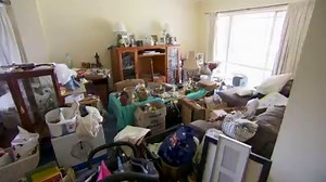 Peter Walsh has done it again! He's turned this living room from cluttered to chic! For more details, check out the factsheet on Tenplay: http://bit.ly/2nGrSwp | The Living Room