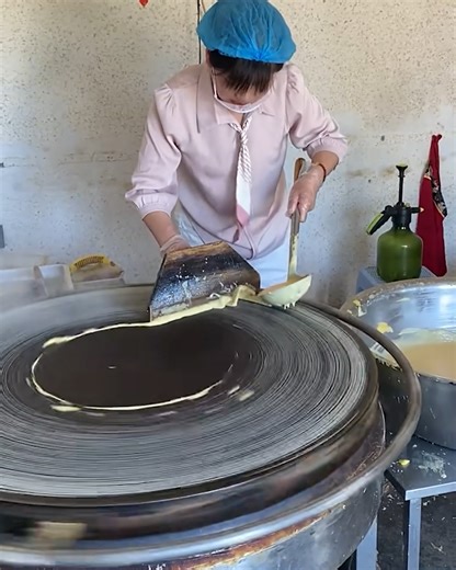 Making pancakes just got easier🥞 | Simple ideas