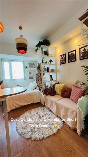 Cozy Condo in Taft, Manila for Short-Term Rental ✨ Prime Location: ✅ Near La Salle, Benilde, St. Scholastica, and NBI Main Office ✅ Close to Mall of Asia (MOA) and NAIA ✅ Close to PGH Hospital & U.S. Embassy Convenient Transportation: 👉 3 minutes from Vito Cruz LRT Station 👉 Easy bus access to the south and jeep/FX to Quezon City 👉 One ride to UST, Manila City Hall, SM Fairview, Commonwealth & Q. Ave Vibrant Surroundings: 💓 Explore tourist spots in Malate 💓 Enjoy views of Manila Bay 💓 Idea
