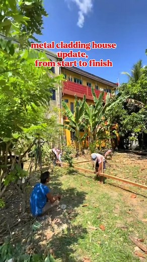 4.6K reactions · 371 shares | Metal Cladding house total transformation. I did not own this video. No copyright infringement intended. Credit to the rightful owner #fyp #fypviral2025シ #fblifestyle #fypシviralシ2025 #HomeImprovement #makeitviral #metalcladding #house #design #ideas #newhome | カストロ メートル ライアン | Facebook