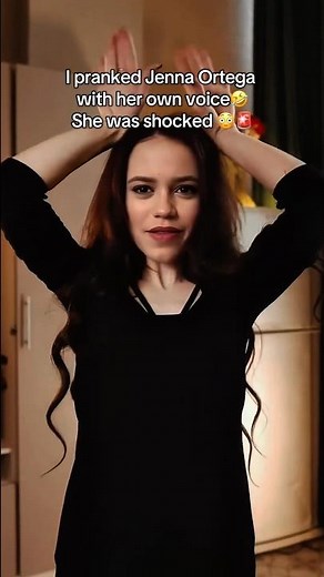 She said “you can’t surprise me”… alright then 😈🎭 #prank #rihanna #voice #shorts