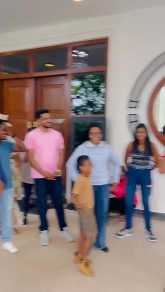 Lakshan.Balasuriya.Maths (@lakshan.maths)’s videos with Daga Gei Danduwam - Vijaya Kumaratunga & Gunadasa Kapuge & Sunil Ariyaratne