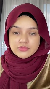 1.2M views · 10K reactions | Wajib kena tengok, x larat gelak dengan gelagat Muabellaz ni 藍藍 . Makeup challenge color chocolate skittles by Make up by Bellaz  | Bellaz Beauty | Facebook