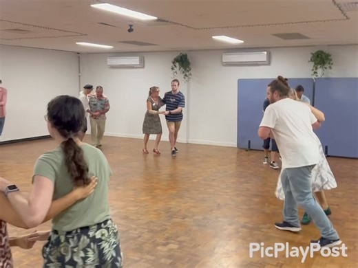 This week at classes, we had a blast mixing rhythms and dance styles! From Lindy Hop to a dash of Boogie Woogie, we explored 6 and 8 counts, sprinkled in some Charleston, and even added a pop jump. Safety first on the social dance floor, so we kept it low-risk and high-fun! Our intermediate dancers dove into connection, timing, and momentum, mastering the art of the pop jump. Now, off to Melbourne today to teach some vintage styling workshops! Remember, life is a dance—enjoy the journey! Saturda