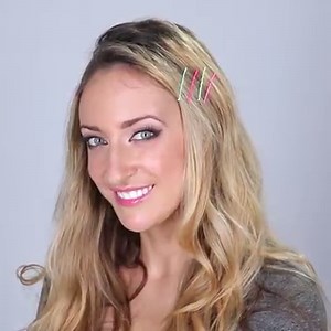 2.1M views · 7K shares | Easy Bobby Pin Art For Different Hair Types...