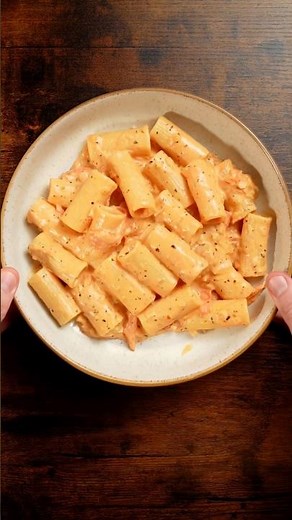 Easy Creamy Tomato Sauce Pasta 🍝