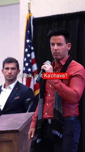 While meal replacements like Kachava can provide a convenient and balanced option for a quick meal … It's important to pair them with other foods such as fruit so they’re more filling. ⚡️ Adding fiber-packed whole fruits like berries, apples, and bananas not only enhances the taste but also provides that extra filling factor. 🍓🍌The fiber content keeps you satisfied for longer, supports digestion, and promotes overall well-being. 🌿 #mastermetabolic #weightloss #kachava #healthtips