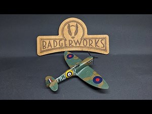 Mottling, or Tonal Variation, or Panel Highlighting, with a paintbrush?