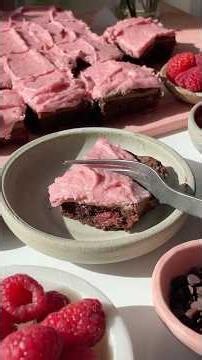 NEW Recipe: Raspberry Brownies (Summertime Favorite!)