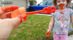 Funny Babies Blowing Bubbles For The First Time Compilation [NEW VIDEOS] - video Dailymotion