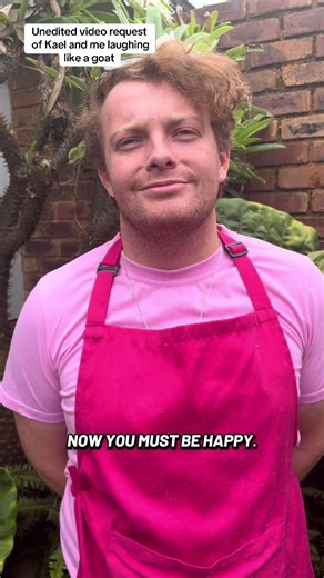 Unedited version of Kael’s day as a patisserie chef😭✨💕 Click link to order! www.mallowcookies.co.za #funny #pink #fyp #southafrica #bakery