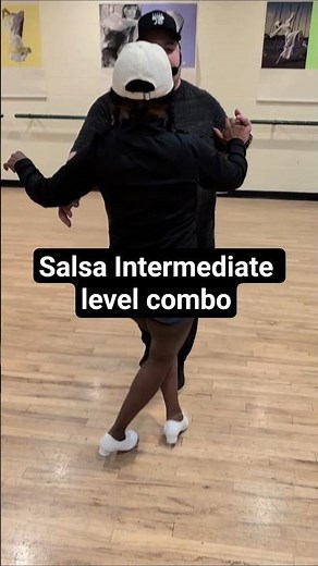 Learn these Salsa dance moves 👆