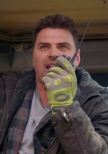 Turquoise Fever S01:E105 - Up on Cloud 9