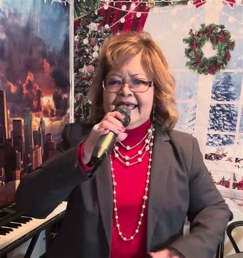 Massachusetts Sung by Connie in USA (Bee Gees) #coversong #shortsviral #popmusic #lovesongs