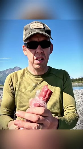 4 Days of Bushcraft Camping and Foraging in Alaska