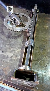 916K views · 8.8K reactions | DIY Can Crusher Tool – Simple & Powerful! #reels #instagramreels #diytools #can #crushertool #simple #powerful #metalworking #welding #fabrication #handyman #lifehacks | Creative Lab | Facebook