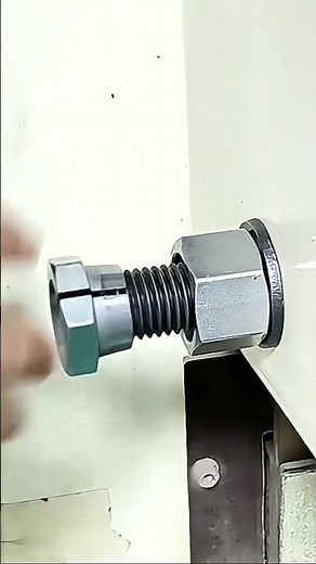 Varying Installation Methods for High-Strength Locking Nuts #Machinery #hardware