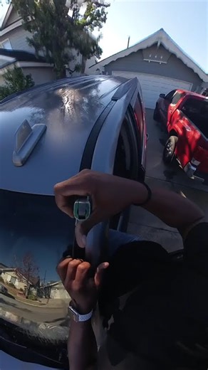 How to cut out car windshield