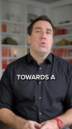 Be mindful of availability bias! Don't let easily accessible information overshadow valuable but less prominent perspectives. #AvailabilityBias #CognitiveBias #DecisionMaking #CriticalThinking #ProfessionalDevelopment | Dr. David Burkus