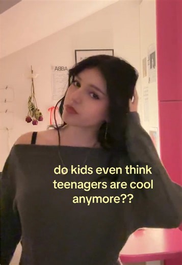 any song olivia covers is perfect🧎🏻‍♀️ #foryou #repost #fridayiminlove #teenagers #oliviarodrigo