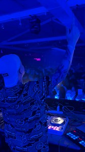 565K views · 33K reactions | 푪푼Á푵푫푶 푬푳 푫푱 푺푬 푷푶푵푬 푹푶푴Á푵푻푰푪푶 풆풏 푷푳푬푵푨 푵푶푪푯푬 殺 | Dj Treekoo | Facebook