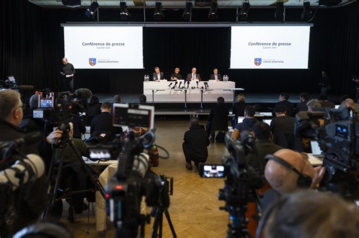 La commune de Crans-Montana reconnaît que Le Constellation n'a plus été contrôlé depuis 2019 | RTS