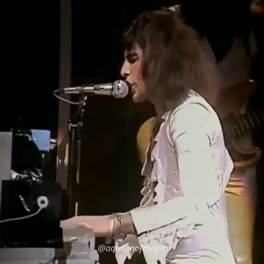 First filmed live performance of Bohemian Rhapsody (Christmas Eve 1975) 🥰 #queen #bohemianrhapsody | A Queen Of Magic