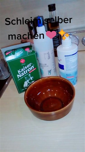 Hey ich bin neu hier und zeige euch wie ihr Schleims selber machen könnt❤️ wenn euch das interessiert lässt gerne ein Follow da❤️ #foryou #schleim