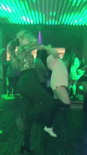 Qweeni3 (@qweeni3)’s videos with original sound - Qweeni3