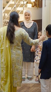 4.3M views · 147K reactions | ये पडोसी इतने चिढ़ते क्यूँ है ? #sushantmaggufilms #reelsviralfb #motivational | Sushant Maggu Films | Facebook