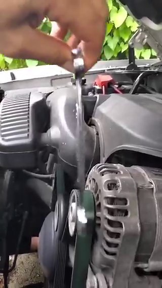Apparently this is how to check alternator but method not 100%