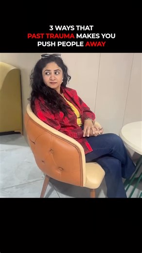 Shubhaa Aditya | Mindset & Life Coach | Energy Healing Expert on Instagram: "3 Ways Past Trauma Makes You Push People Away Even when you want connection, your nervous system may still choose protection. Here’s how old wounds quietly shape your current relationships: 1. You Expect Abandonment Before It Happens Past hurt teaches you that people leave — so you pull away first to avoid the pain. You keep your guard up, stay “strong,” and never let anyone get too close. But this isn’t strength. It’s