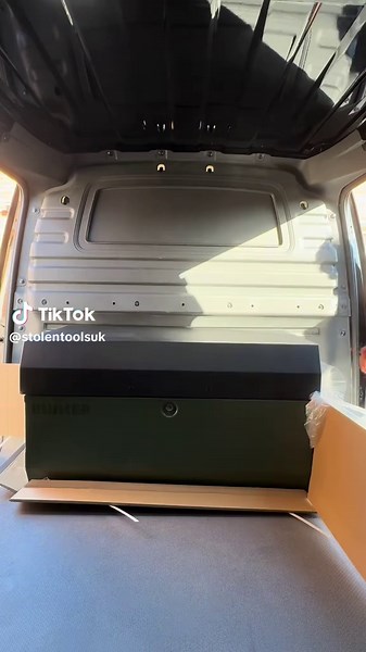 Bunker® T1 Green Steel Van Storage Box Overview
